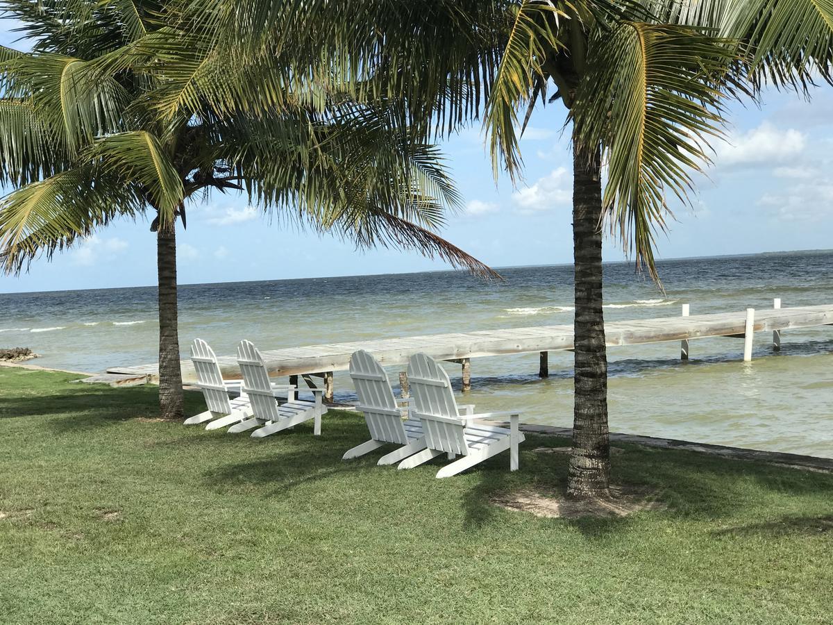 Tilt-Ta-Dock Resort Belize Corozal Eksteriør billede